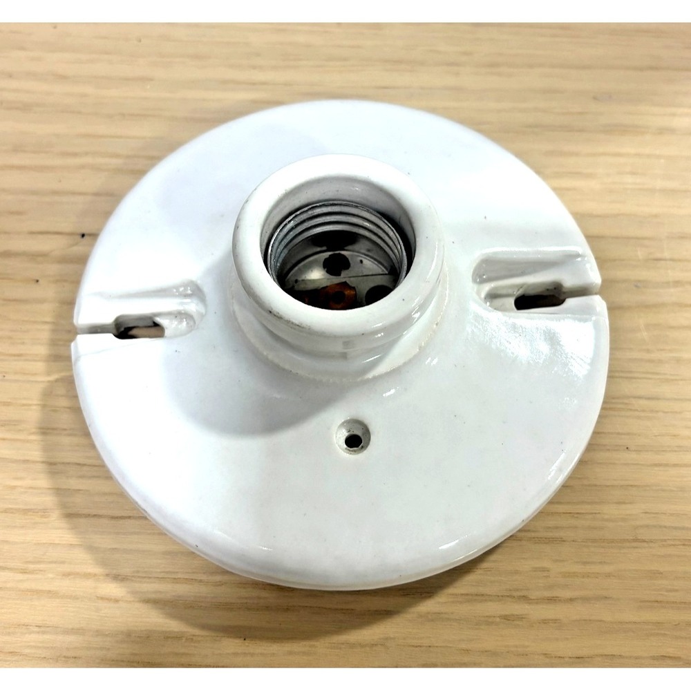 Vintage Leviton Porcelain Ceiling Lamp Holder 9875 Light Socket 660W 250V USA